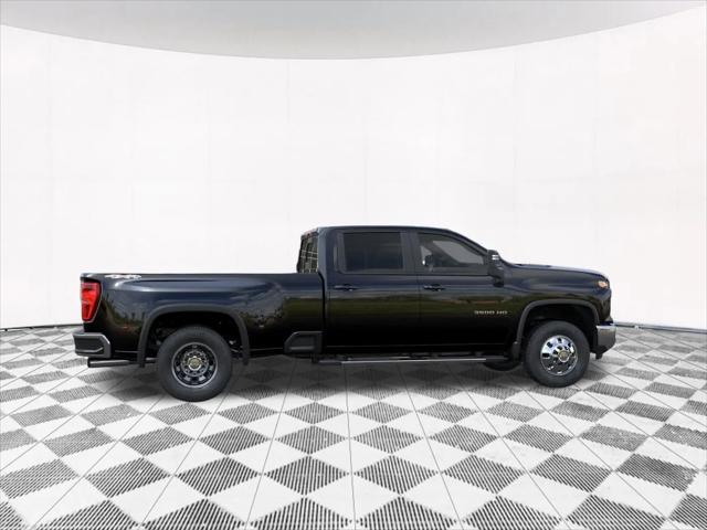 2026 Chevrolet Silverado 3500HD Crew Cab, Long Bed, LT Dual Rear Wheel, RWD