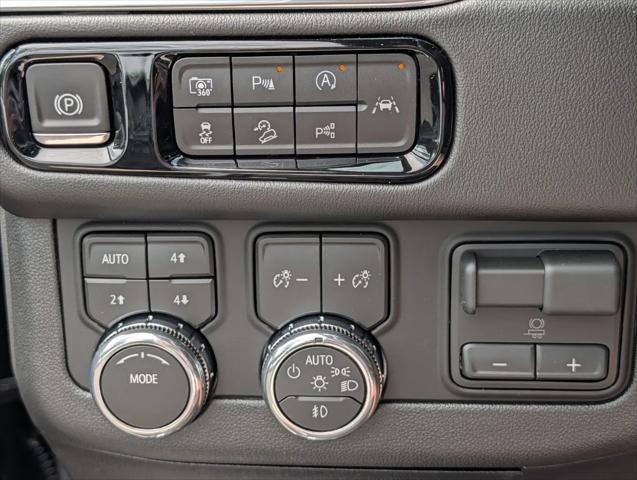 2026 GMC Yukon XL 4WD Elevation