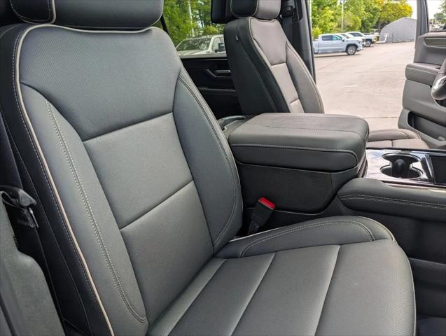 2026 GMC Yukon XL 4WD Elevation