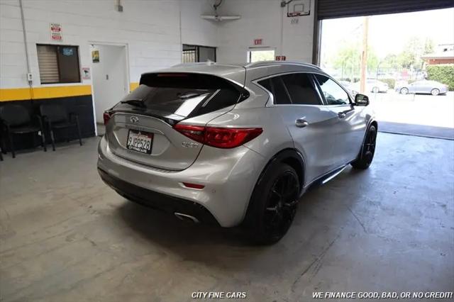 2019 INFINITI QX30 ESSENTIAL