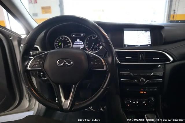 2019 INFINITI QX30 ESSENTIAL