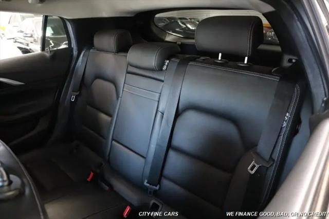 2019 INFINITI QX30 ESSENTIAL
