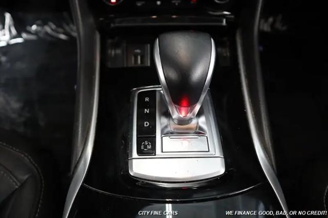 2019 INFINITI QX30 ESSENTIAL