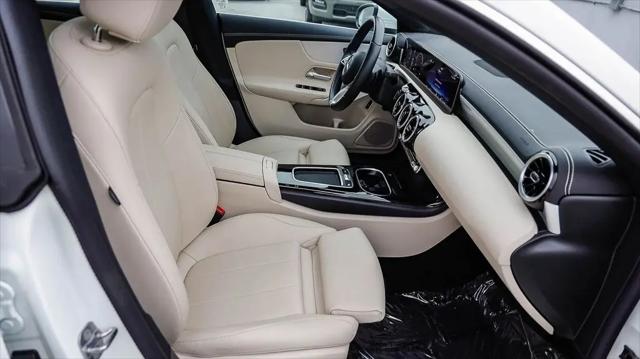2025 Mercedes-Benz CLA 250 CLA 250
