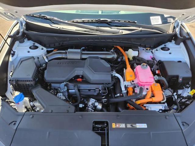 2026 Hyundai Tucson Hybrid Blue SE