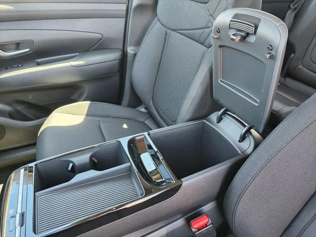 2026 Hyundai Tucson Hybrid Blue SE