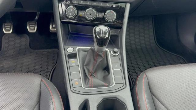 2024 Volkswagen Jetta GLI 2.0T Autobahn