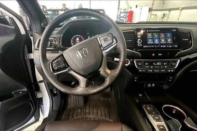 2025 Honda Ridgeline Black Edition