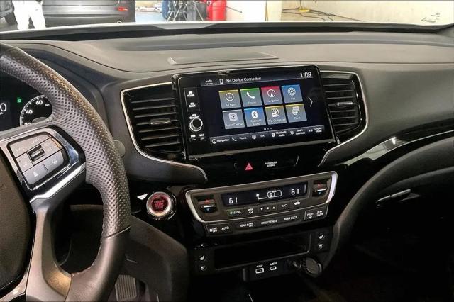 2025 Honda Ridgeline Black Edition
