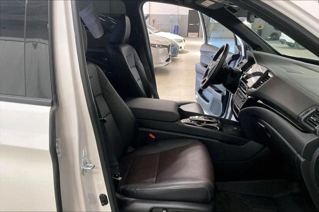 2025 Honda Ridgeline Black Edition