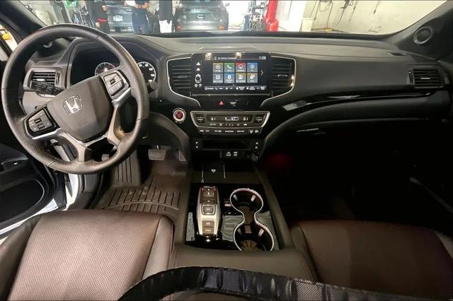 2025 Honda Ridgeline Black Edition