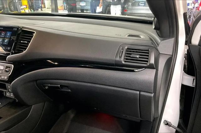 2025 Honda Ridgeline Black Edition