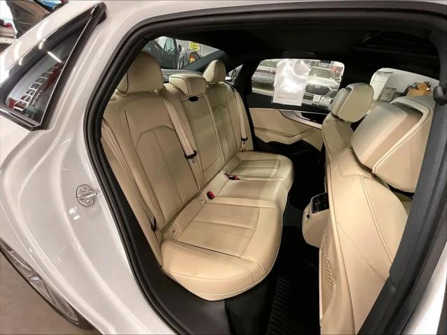 2023 Audi A4 Premium Plus 45 TFSI S line quattro S tronic