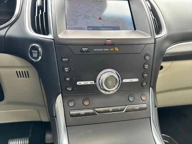 2020 Ford Edge Titanium