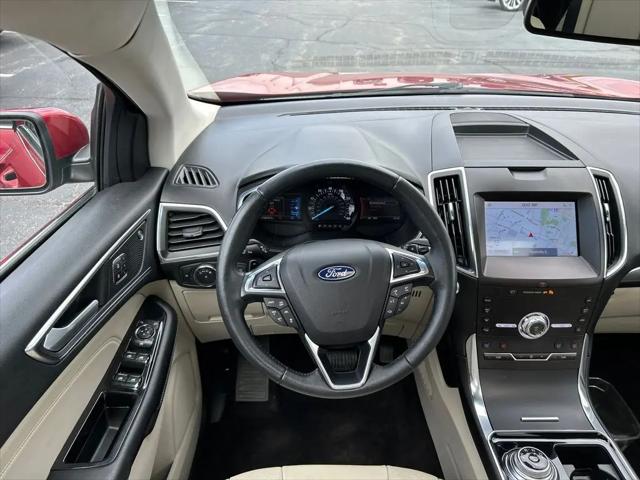 2020 Ford Edge Titanium