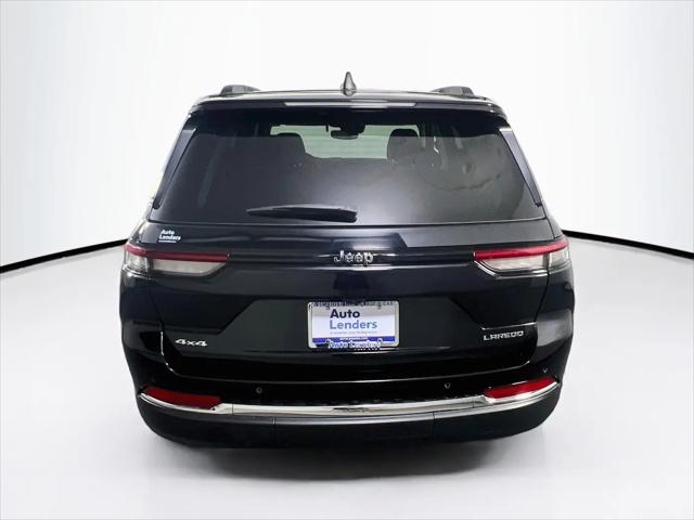 2023 Jeep Grand Cherokee Laredo 4x4