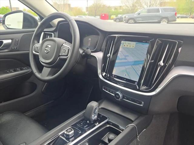2024 Volvo S60 B5 Core Dark Theme