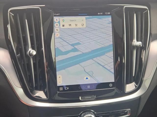 2024 Volvo S60 B5 Core Dark Theme