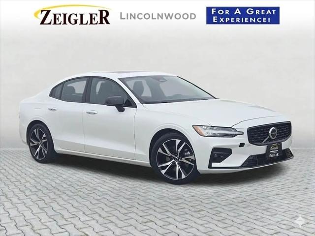 2024 Volvo S60 B5 Core Dark Theme for sale in Lincolnwood, IL