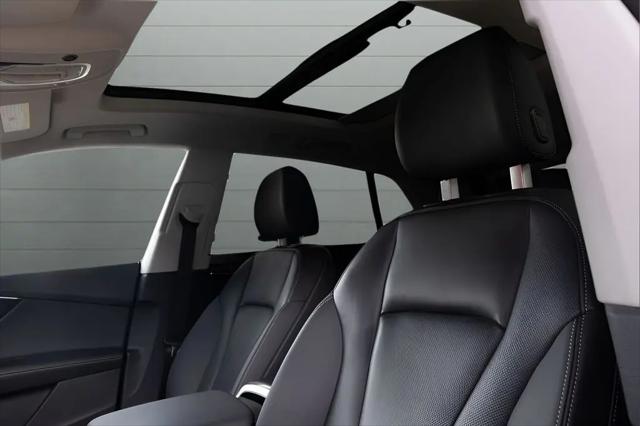 2023 Audi Q8 Premium Plus 55 TFSI quattro Tiptronic