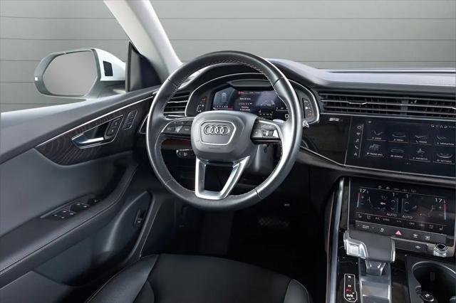 2023 Audi Q8 Premium Plus 55 TFSI quattro Tiptronic