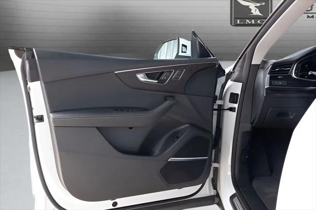 2023 Audi Q8 Premium Plus 55 TFSI quattro Tiptronic