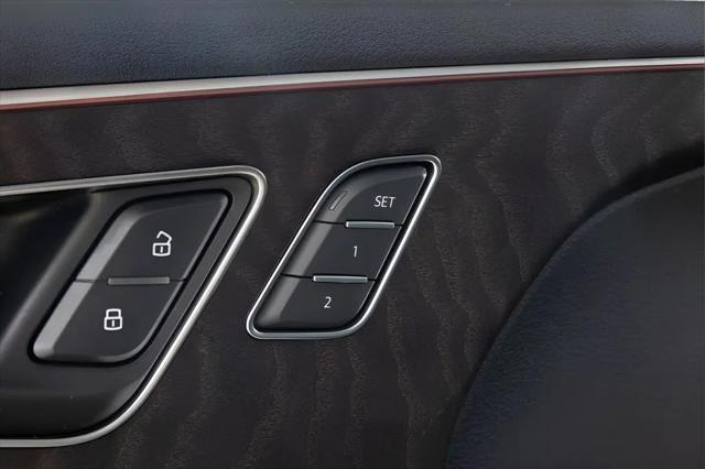 2023 Audi Q8 Premium Plus 55 TFSI quattro Tiptronic