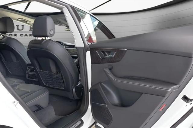 2023 Audi Q8 Premium Plus 55 TFSI quattro Tiptronic
