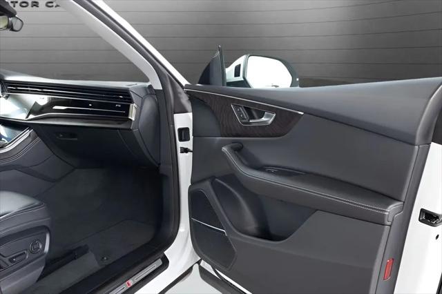 2023 Audi Q8 Premium Plus 55 TFSI quattro Tiptronic
