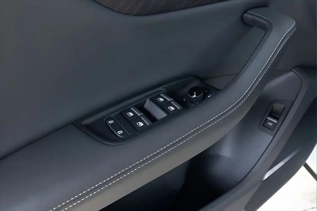 2023 Audi Q8 Premium Plus 55 TFSI quattro Tiptronic