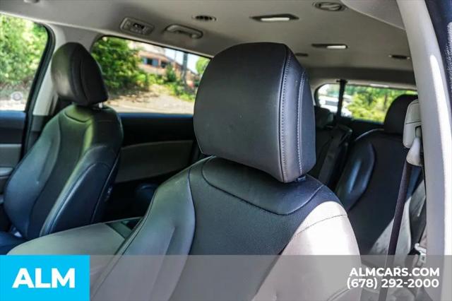 2025 Kia Carnival MPV LXS