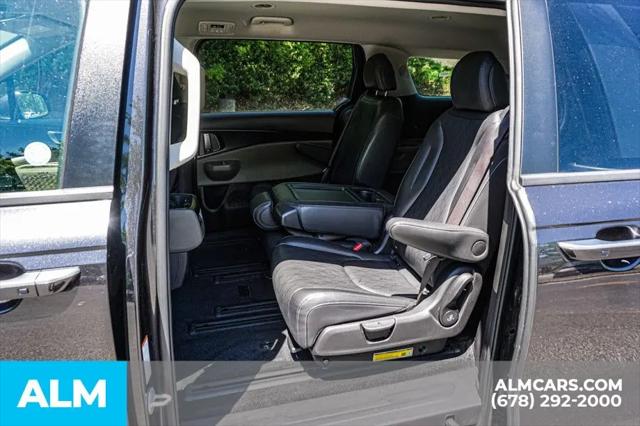 2025 Kia Carnival MPV LXS