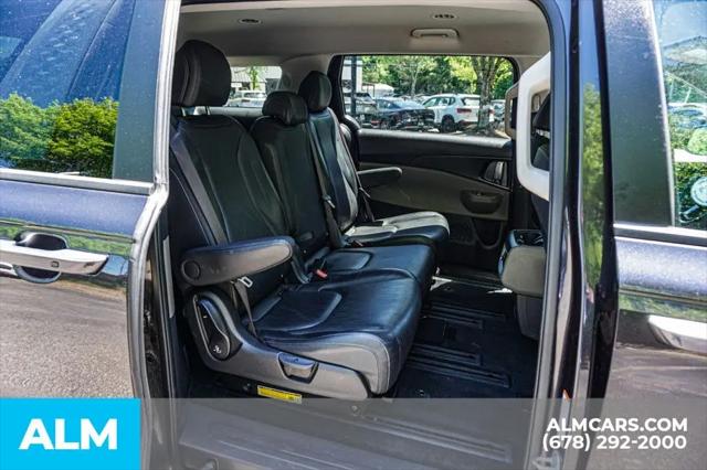 2025 Kia Carnival MPV LXS