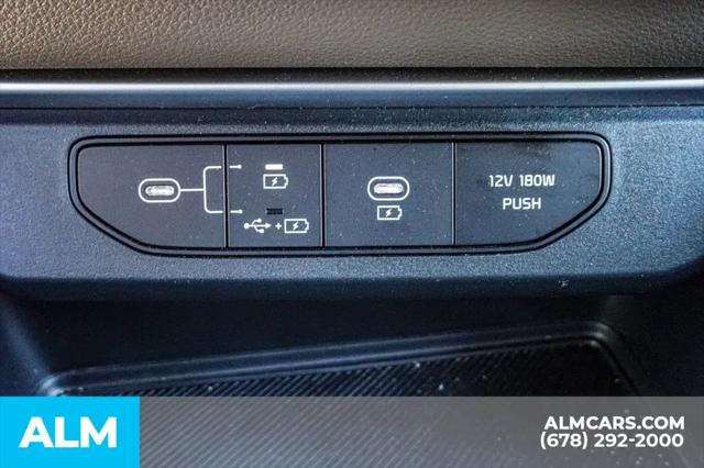 2025 Kia Carnival MPV LXS