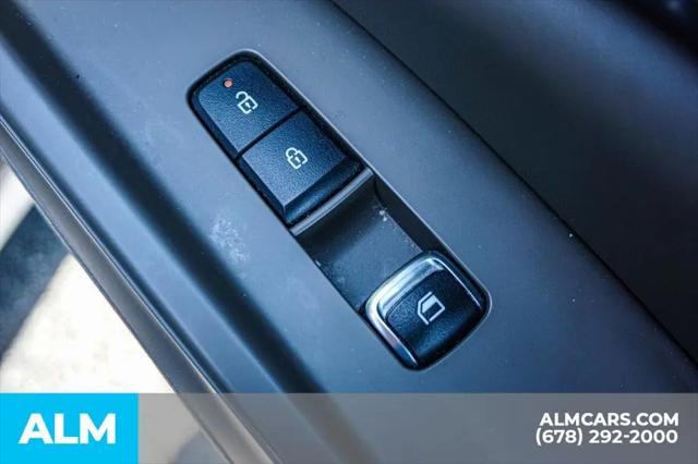 2025 Kia Carnival MPV LXS