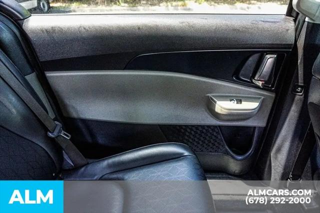 2025 Kia Carnival MPV LXS