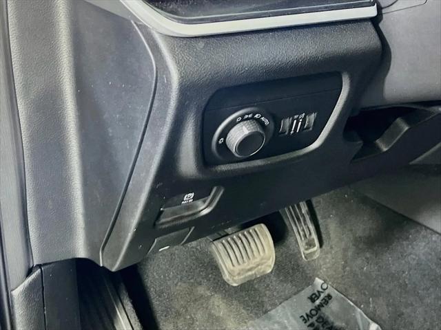 2023 Jeep Grand Cherokee Laredo 4x4