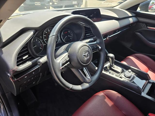 2025 Mazda Mazda3 2.5 S Carbon Edition