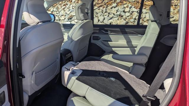 2022 Jeep Grand Cherokee L Overland 4x4