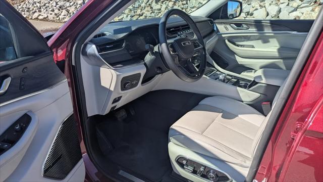 2022 Jeep Grand Cherokee L Overland 4x4