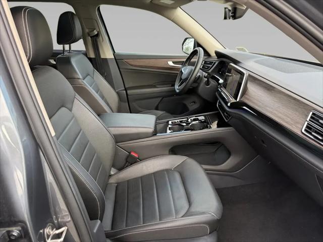 2025 Volkswagen Atlas 2.0T SEL