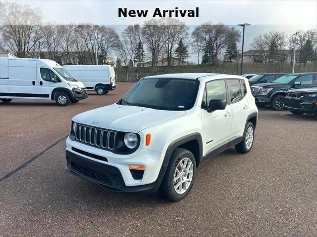 2023 Jeep Renegade Latitude 4x4 for sale in Wausau, WI