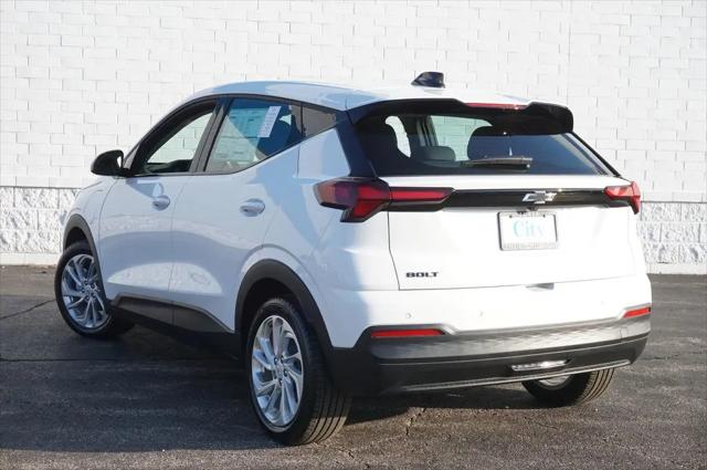 2027 Chevrolet Bolt LT FWD