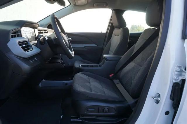 2027 Chevrolet Bolt LT FWD