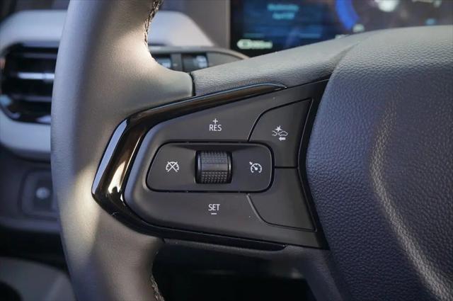 2027 Chevrolet Bolt LT FWD
