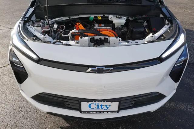 2027 Chevrolet Bolt LT FWD