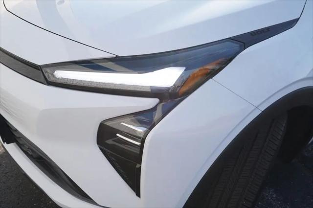 2027 Chevrolet Bolt LT FWD