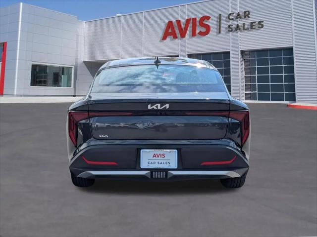 2025 Kia K4 LXS
