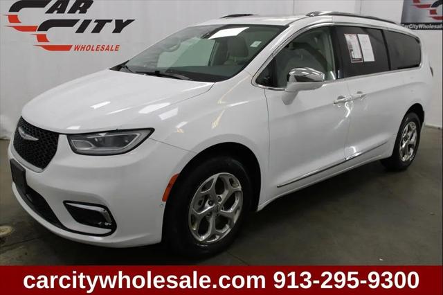 2021 Chrysler Pacifica Limited AWD for sale in Shawnee, KS
