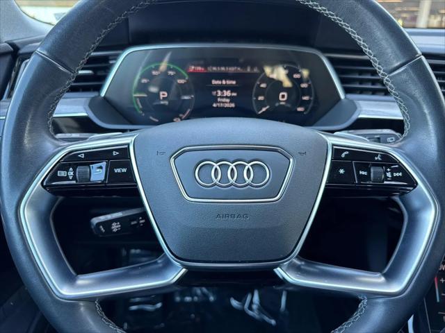 2024 Audi e-tron Prestige quattro